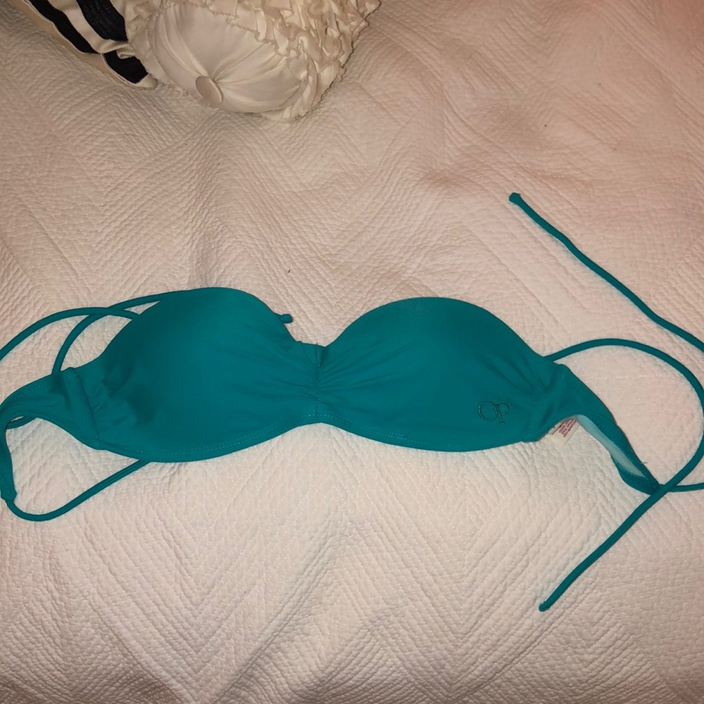 swim top